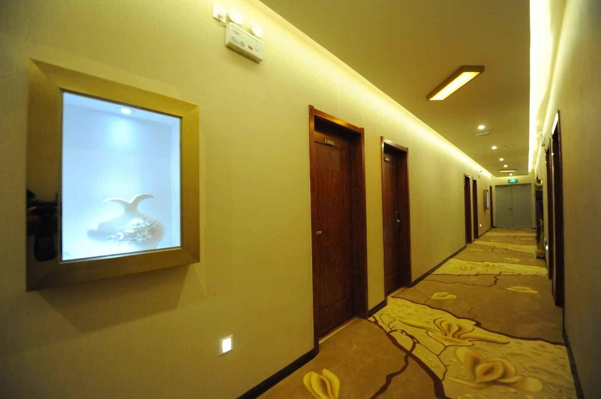 Shangke Express Hotel Wenyi Rd Xi'an  Exterior photo